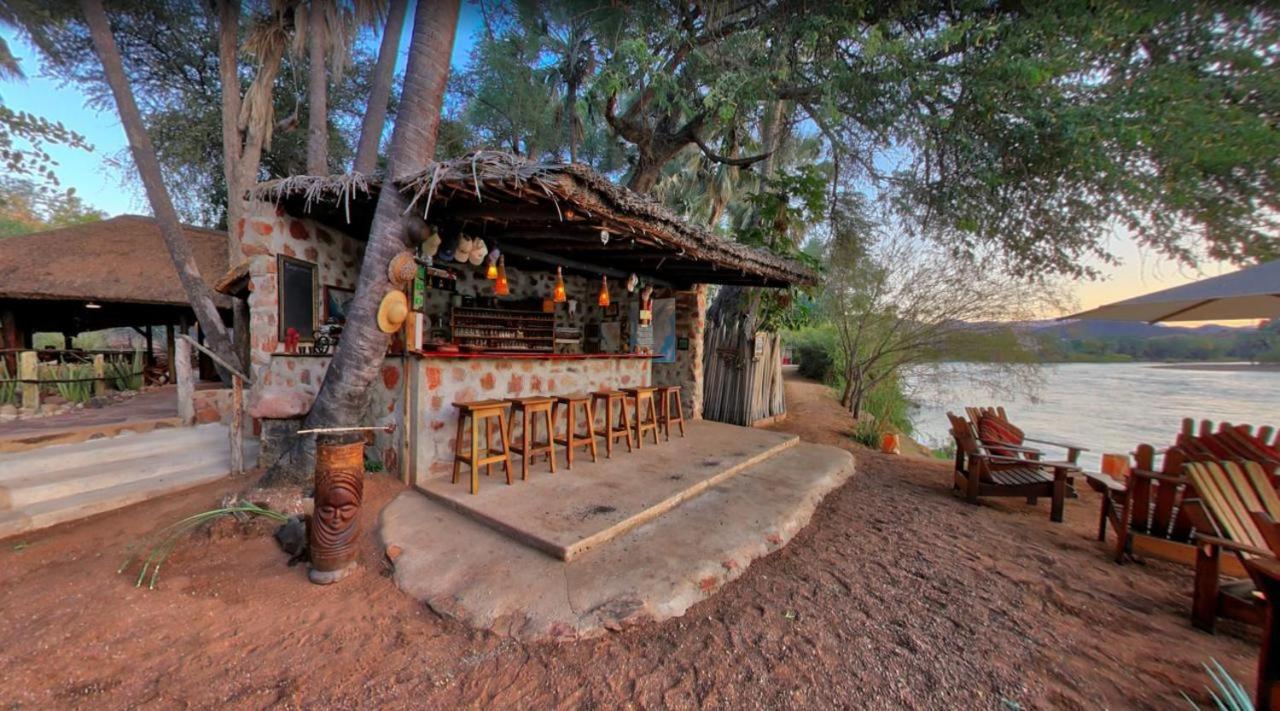 Epupa Camp Villa Bagian luar foto