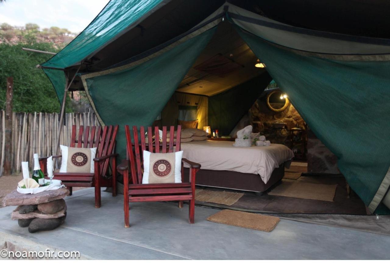 Epupa Camp Villa Bagian luar foto