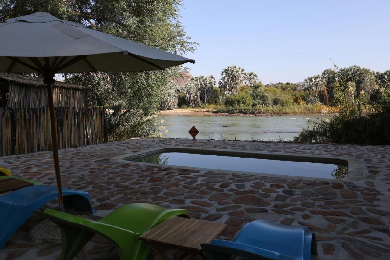 Epupa Camp Villa Bagian luar foto