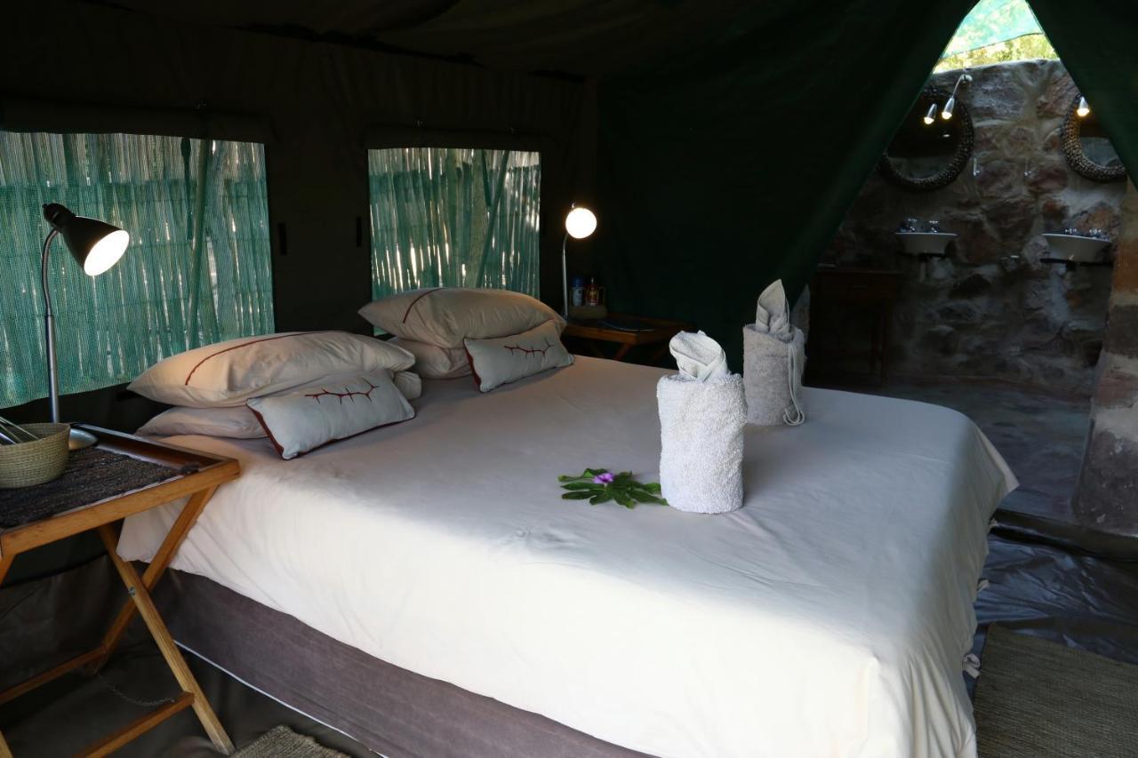 Epupa Camp Villa Bagian luar foto